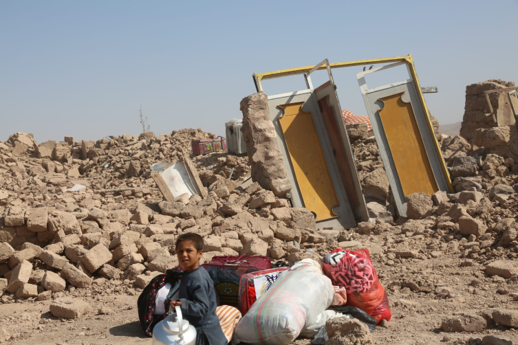 Kerpiç yapıların büyük bölümü depreme direnç gösteremeyerek yıkıldı. Fotoğraf: AFAD 